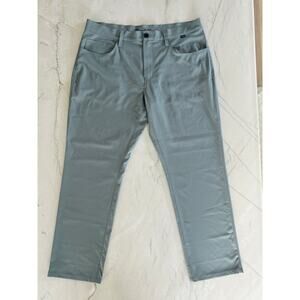 Travis Mathew Open to Close Pant in "Balsamic" (Green) Size 36 | Golf Core